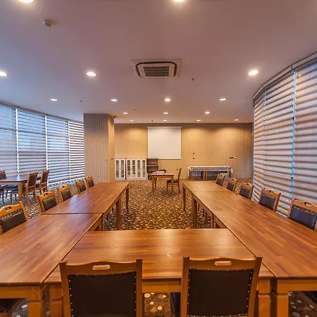 Gherdan Hotel